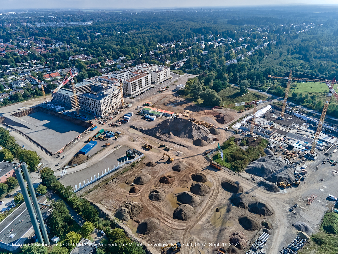 19.09.2021 - Aktuelle Luftbilder aus dem Alexisquartier und Pandion Verde in Neuperlach in München 19.09.2021 - Aktuelle Luftbilder aus dem Alexisquartier und Pandion Verde in Neuperlach in München